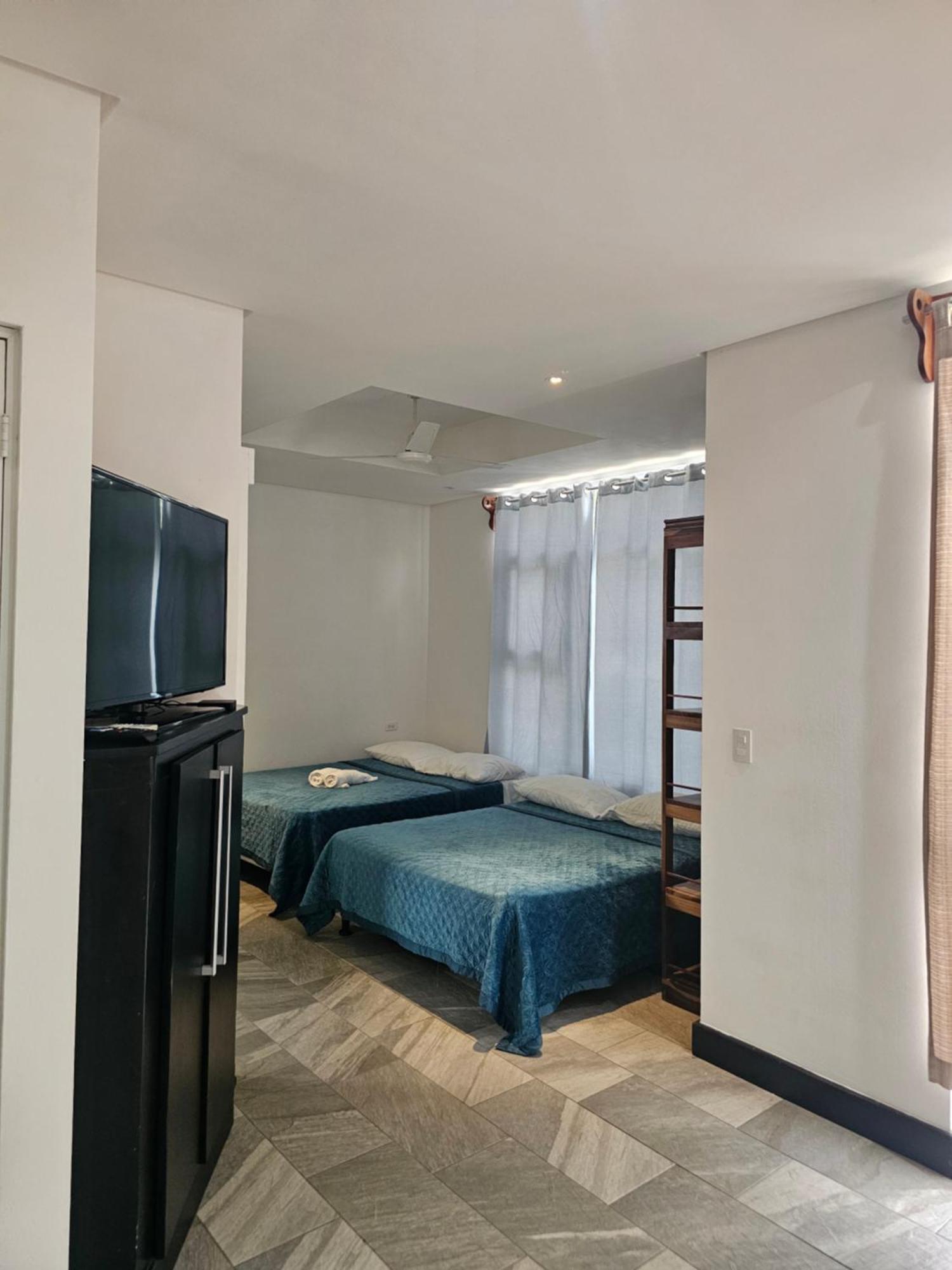 Pura Vida Apartments Quepos Pokój zdjęcie